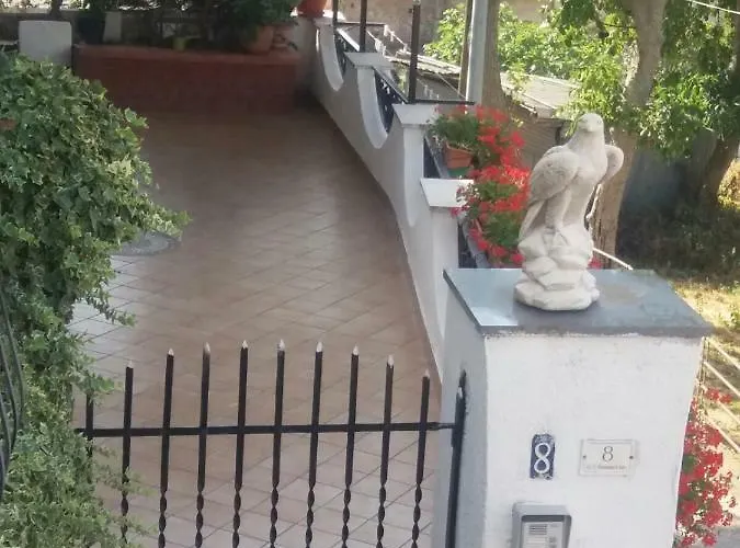 La Pennichella أَجيرولا